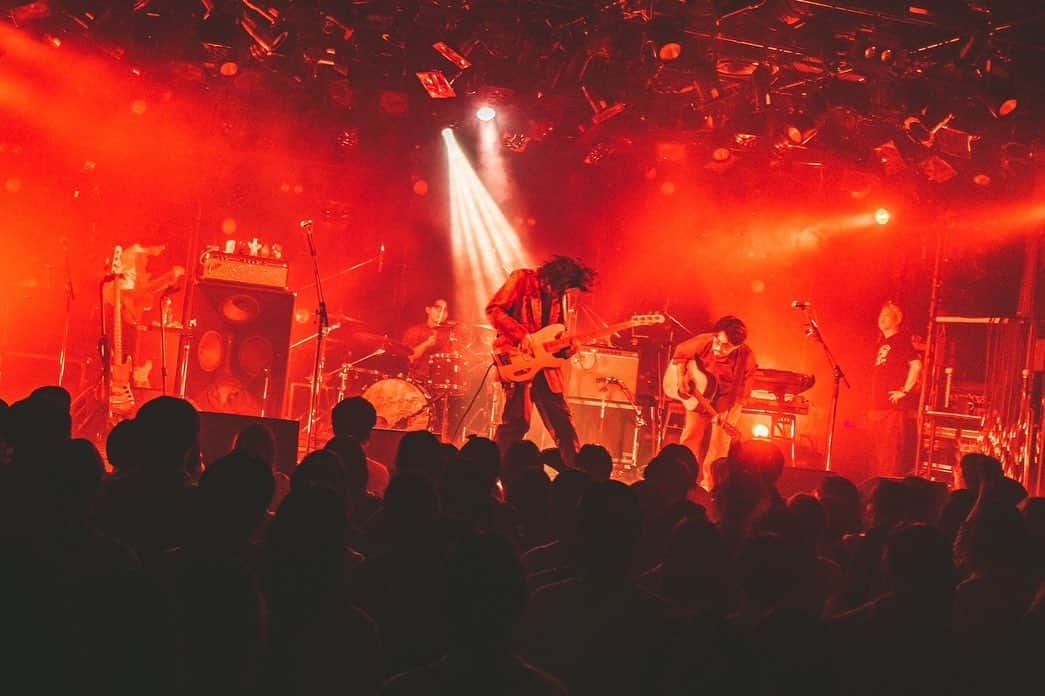 鷲見こうたさんのインスタグラム写真 - (鷲見こうたInstagram)「2023.6.9(fri) 広島CLUB QUATTRO “ SPACE ACTA STATION ”  ライブを重ねる毎にライブをすることが楽しくなっていく！！！良い調子！！！  Photo by @chiro1203.jp   #ズーカライブ  #ズーカラデル」6月17日 21時52分 - spongeboku226