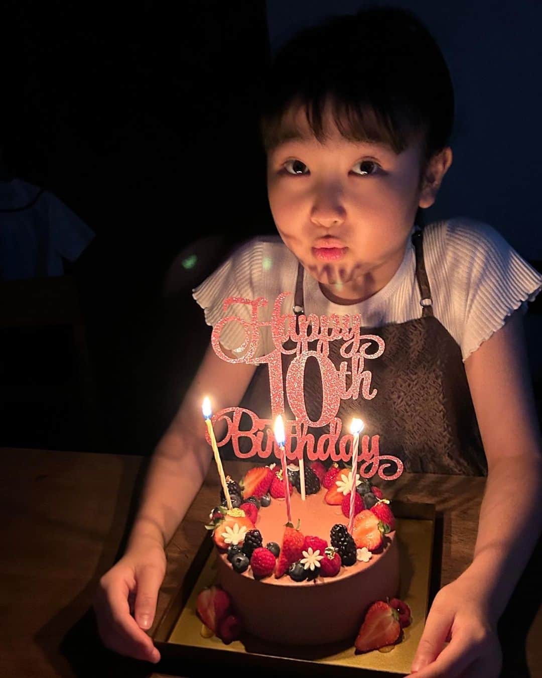 坂本竜介のインスタグラム：「Happy Birthday 10th🎉 #誕生日 #happybirthday  #10歳 #10yearsold  #小4」
