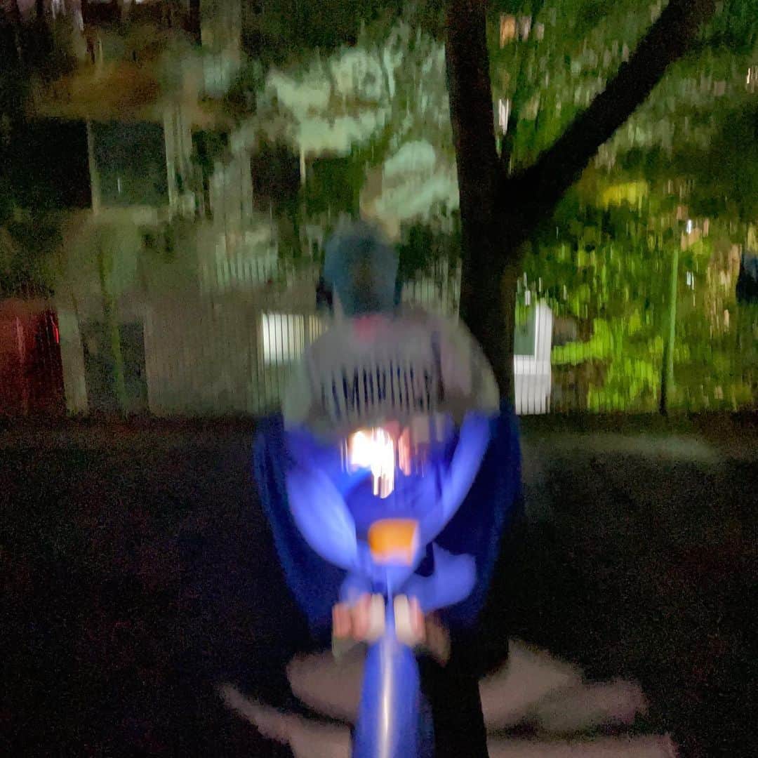 ジョンハさんのインスタグラム写真 - (ジョンハInstagram)「오늘 밤, 당신의 앞니를 똑 떼 갑니다🪽」6月17日 21時58分 - 1993kg