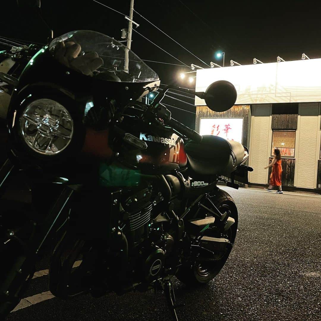 浅田斉吾のインスタグラム：「たまに食いたくなる彩華ラーメン #彩華ラーメン #ラーメン #z900rs  #z900rscafe  #バイク #バイク好きと繋がりたい  #バイク男子 #バイク女子  #バイクツーリング  #バイク旅」