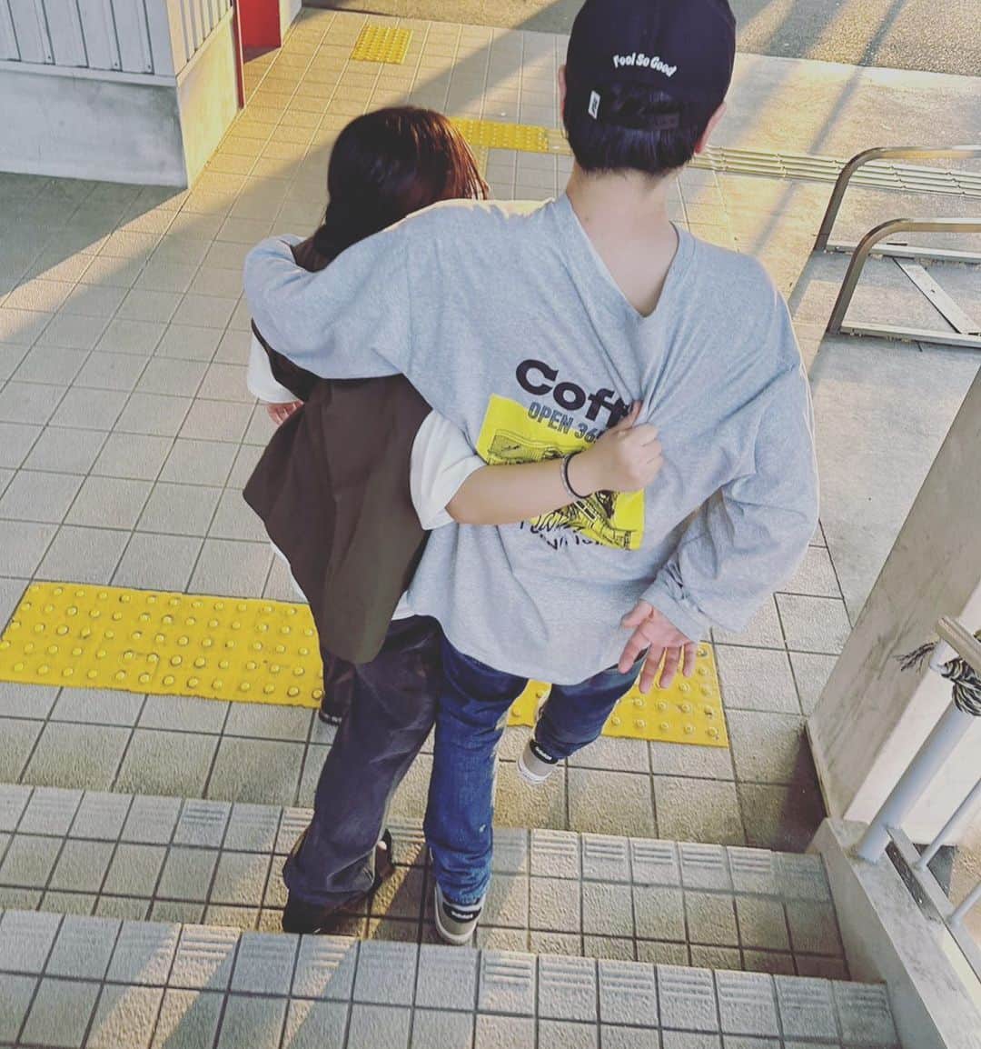 こーいちのインスタグラム：「俺にはいいけど彼氏が出来たら引っ張るの首絞まるからやめとけよ！」