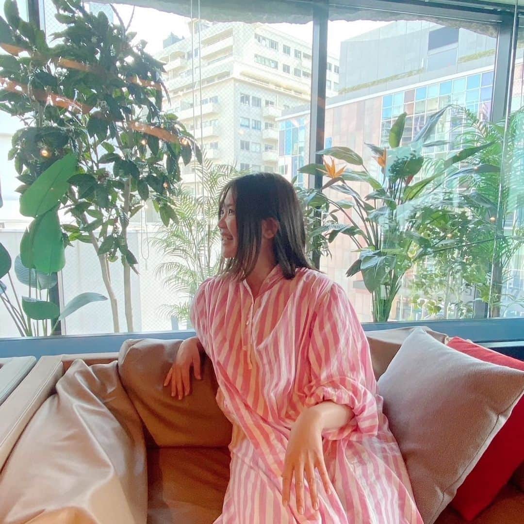のインスタグラム：「来年の２月から全国をまわるホールツアーを行うことが発表されました✨  久し振りのツアーです🌟  体調を整えながら、心を込めて歌を届けられるように精進してまいります❤️‍🔥💪  一緒に歌って、笑って、すてきな時間を過ごしましょう🌏🧡✨  🍀🍀🍀」