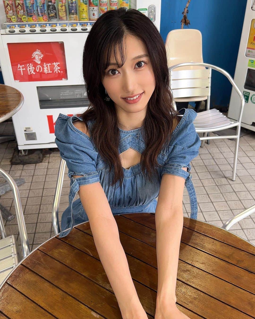 副島美咲のインスタグラム：「. 事務所のテラスもっと映えスポットにならないかな😂笑 . . . . . #日本人 #love #follow #followmeJP #followme #photooftheday #Japanesegirl #japan #instagood #instadiary #instalike #instamood #instalove #instafollow #instapic #instaphoto #tokyo #东京 #粉我 #偶像 #赞」