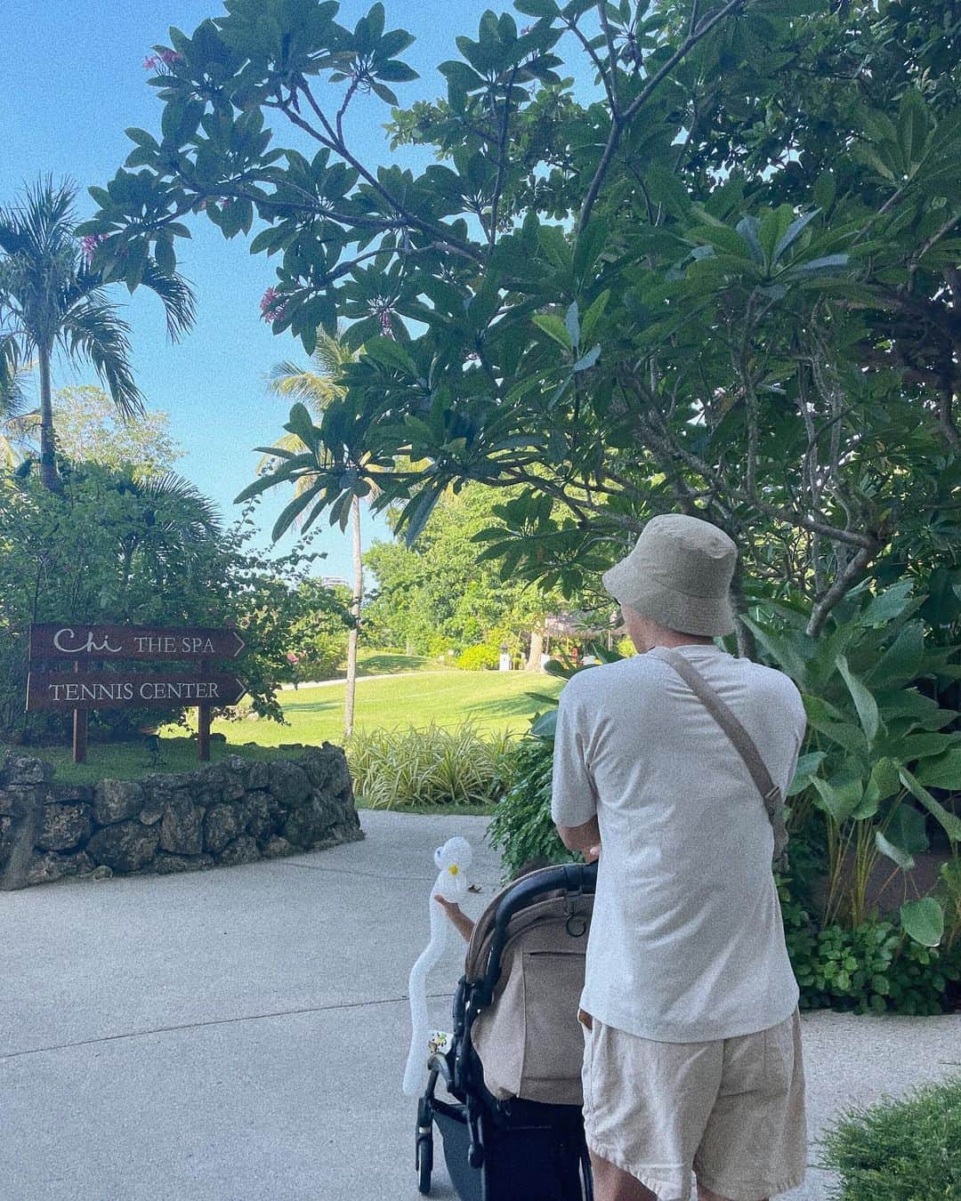 キム・ヒナさんのインスタグラム写真 - (キム・ヒナInstagram)「아들 첫 해외여행 끝🏝️✈️ 아빠 엄마 열심히 일하고 또 좋은데 놀러가쟈✨」6月17日 16時56分 - xkimheenax