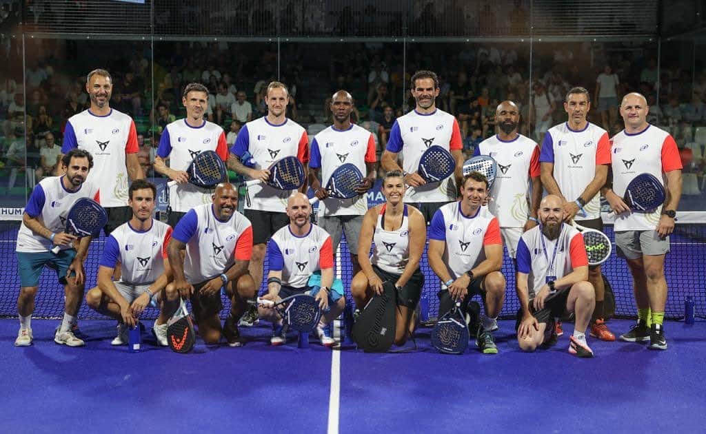 ロベール・ピレスのインスタグラム：「Nouveau tournoi de padel avec les copains 🎾🤩 Et en finale avec @flosinama_pongolle4 on ne s’arrête plus 😅  @wpthumanpadelopen @cupra_france」