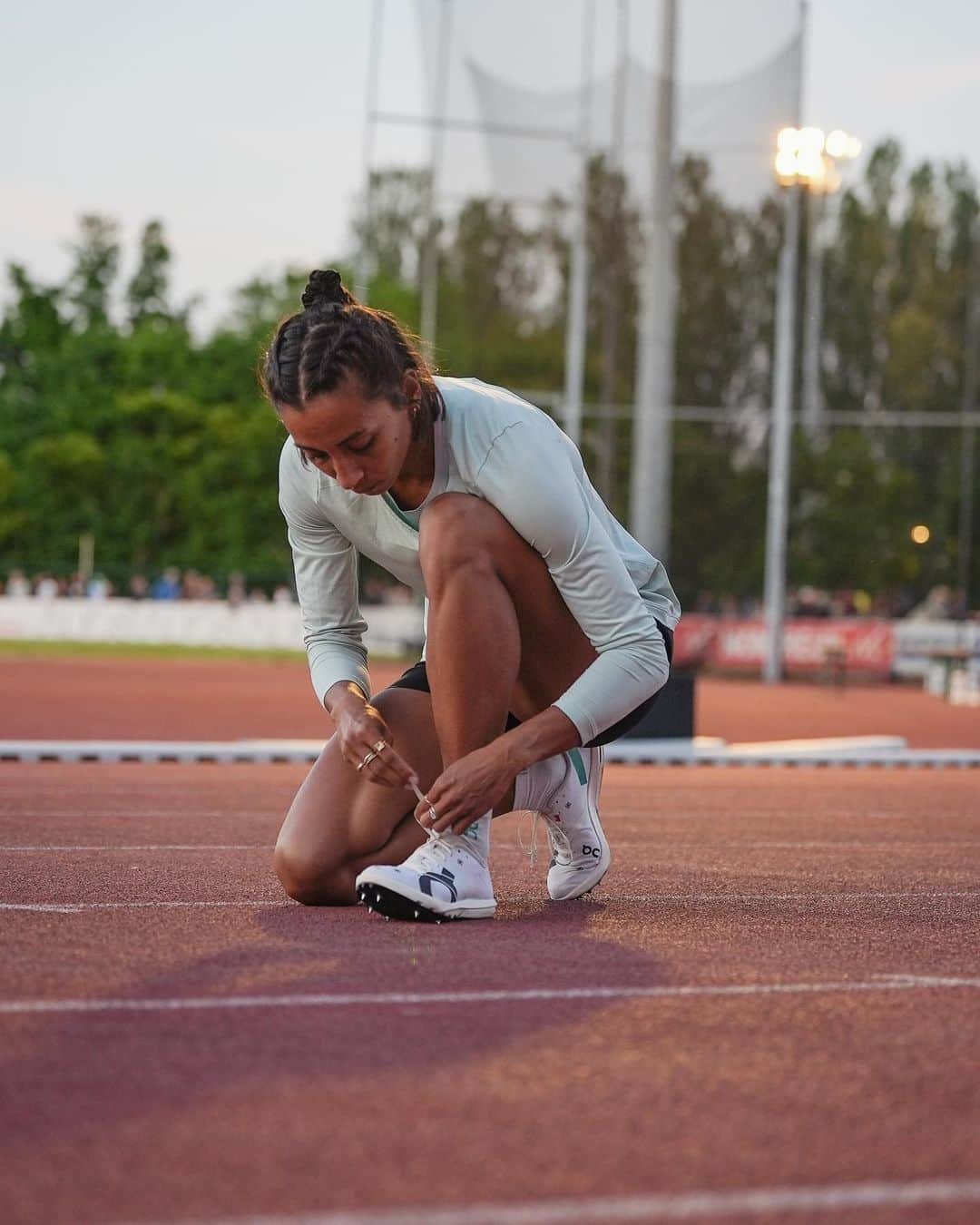 アニエス・ラーロライさんのインスタグラム写真 - (アニエス・ラーロライInstagram)「Impatiente d’enfiler les pointes demain soir au @meeting_stanislas 🔥  📷 @temporunclub   #onrunning #runonclouds #dreamon @on_running」6月17日 17時30分 - agnes_raharolahy