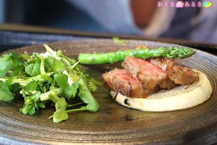 テレビ大阪「おとな旅あるき旅」さんのインスタグラム写真 - (テレビ大阪「おとな旅あるき旅」Instagram)「.  -------------------------------------------  きょうの#おとな旅あるき旅 は…  長崎・雲仙 地元で愛される美味いもん！  ------------------------------------------  九州の品評会で金賞を受賞した大吟醸に 長崎のソウルフード「じゃがちゃん」とは一体！？  2年前に誕生したご当地グルメに 老舗の湯宿でいただく山海の幸！  さらに温泉街では足湯でひとやすみ♨️  今日18:30からぜひご覧ください🧚‍♀️  -------------------------------------------  #テレビ大阪 #三田村邦彦 #斉藤雪乃 #長崎 #長崎グルメ #長崎観光 #長崎ランチ #雲仙 #雲仙観光 #雲仙グルメ #千々石展望台 #千々石観光センター #じゃがちゃん #あい娘酒造 #六兵衛茶屋 #雲仙ロープウェイ #つむら農園 #雲仙ジオバーガー #雲仙地獄 #Marcoscafe #雲仙宮崎旅館 #雲のなかcafe」6月17日 17時47分 - tvo.otonatabi