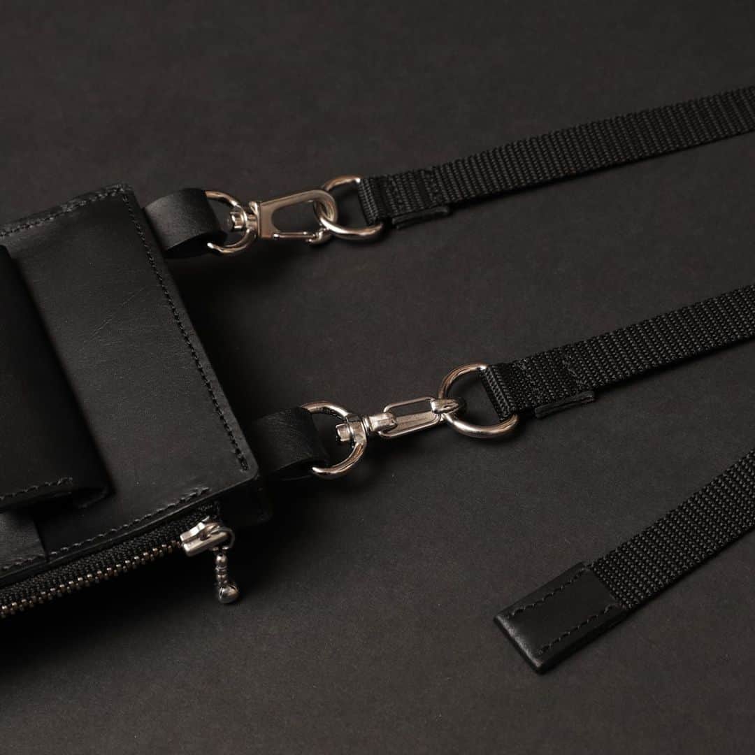 白鳥雪之丞さんのインスタグラム写真 - (白鳥雪之丞Instagram)「TEARS OF SWAN-SMARTPHONE LEATHER ZIP CASEになります!! 福岡PARCO店頭、webshopにて販売中ですので宜しくお願い致します😊🏬💻  https://tears-of-swan.shop-pro.jp/?pid=174609083 (webshopオーダー分、今月末発送)  @tears_of_swan  #tearsofswan  #smartphonecase #leathercase #スマホケース」6月17日 17時48分 - yukinojoeshiratori