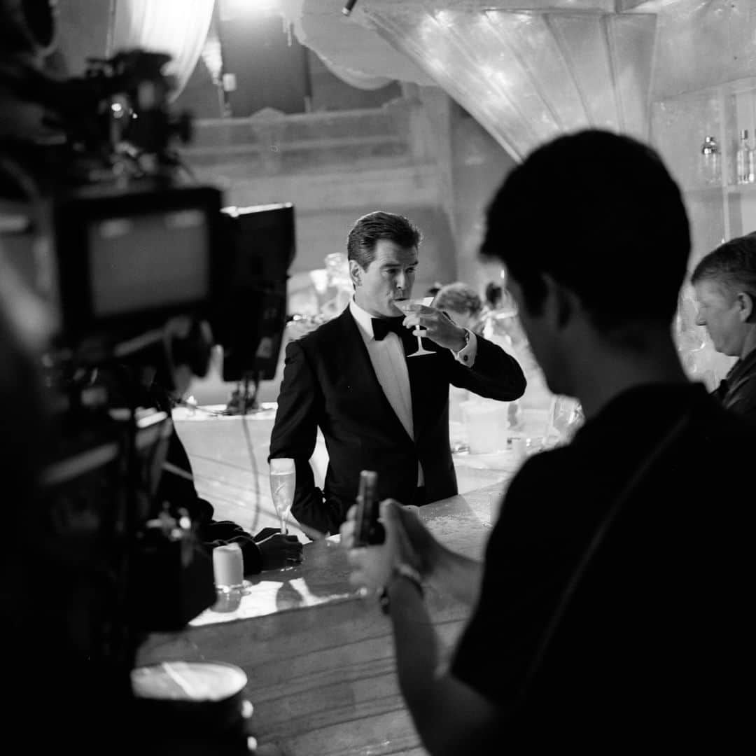 James Bond 007さんのインスタグラム写真 - (James Bond 007Instagram)「Celebrating #WorldMartiniDay.  📸 @gregwilliamsphotography」6月17日 18時01分 - 007