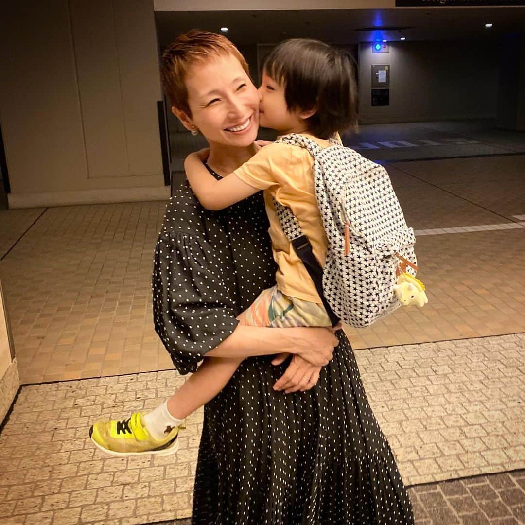 涼紫央のインスタグラム