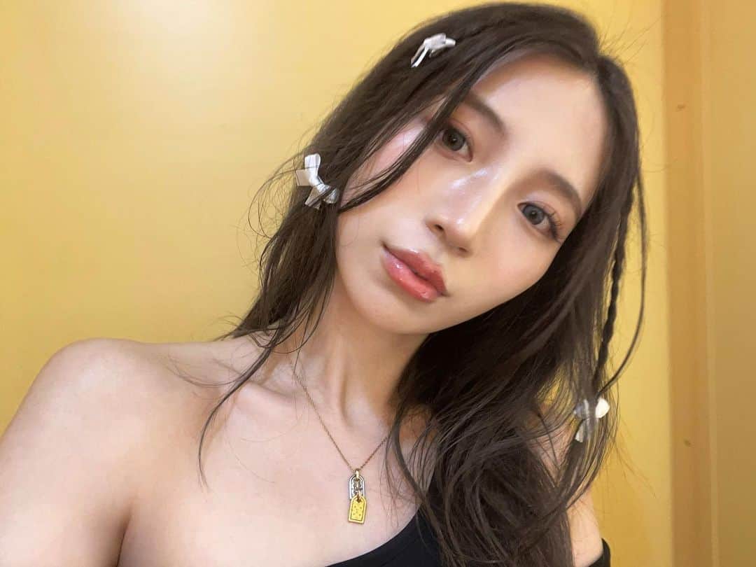 原涼香のインスタグラム：「🎀🎀🎀」