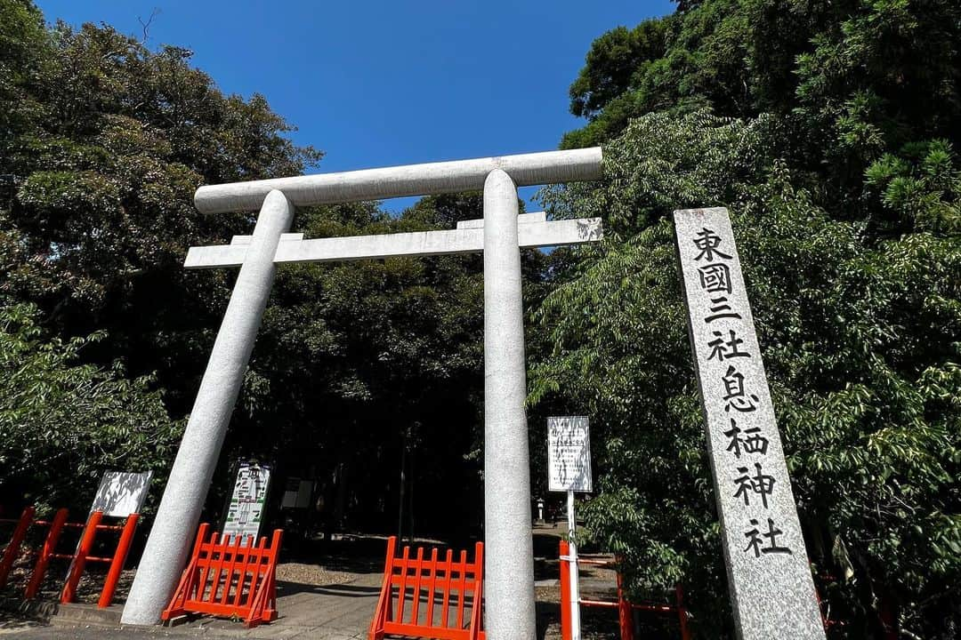 鳥越裕貴さんのインスタグラム写真 - (鳥越裕貴Instagram)「⛩️ #鹿島神宮 #息栖神社 #香取神宮  #東国三社 #茨城県 #千葉県  #神社 #神社巡り #御朱印  #一の宮 #御朱印帳 #紫陽花 #空気 #綺麗 #癒し  #隙あらば神社巡り #天気良し」6月17日 18時39分 - yuki_torigoe.cleftchin