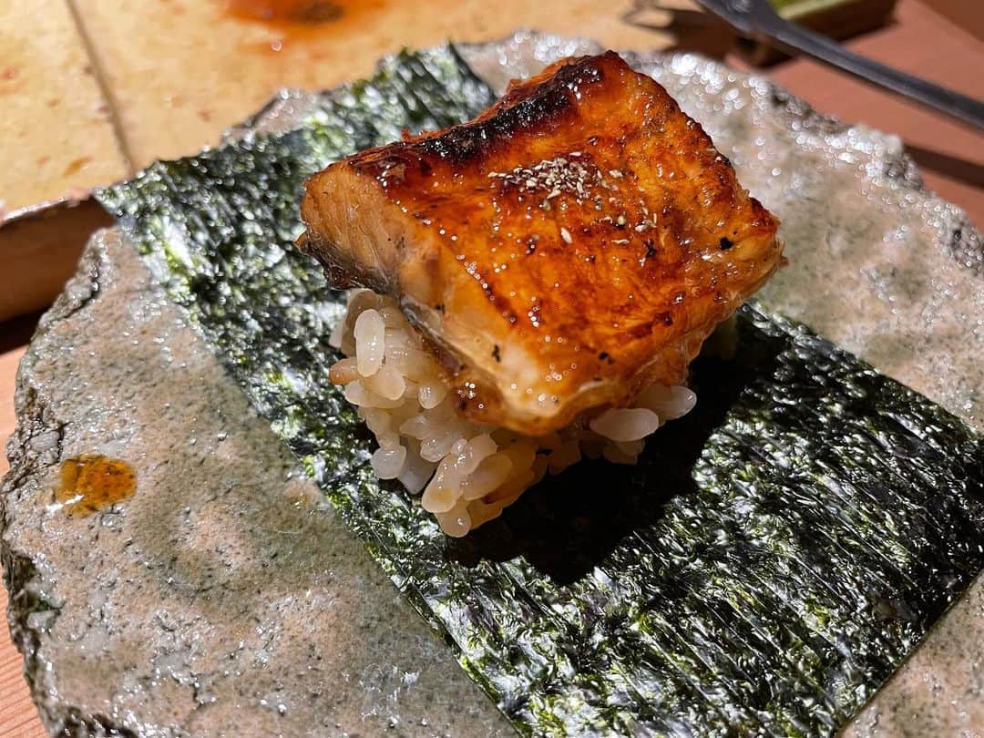 摩耶裕さんのインスタグラム写真 - (摩耶裕Instagram)「. . 東京思い出🗼  これまた美味しい焼き鳥屋さんに✨  こちらでもシメ2種類頂きました😋 私、コーンも苦手なのですがこのヤングコーンは とっても美味しくて！ ヤングコーンはヒゲも美味しいんですね🌽 新しい発見でした😳  #焼き鳥炭屋  #東京ディナー  #六本木ディナー」6月17日 20時16分 - yutaka__maya