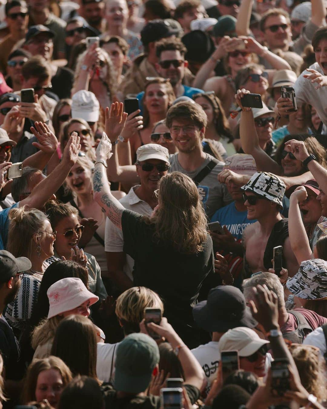 The Lumineersさんのインスタグラム写真 - (The LumineersInstagram)「@pinkpopfest」6月17日 20時32分 - thelumineers