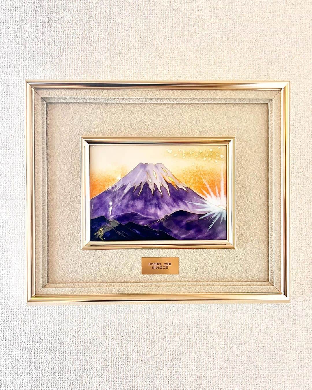 のインスタグラム：「[New Art Works. 7]  This artwork is Sunrise. Another new day is coming.   #artwork  #sunrise  #sunrise_sunset_photogroup」