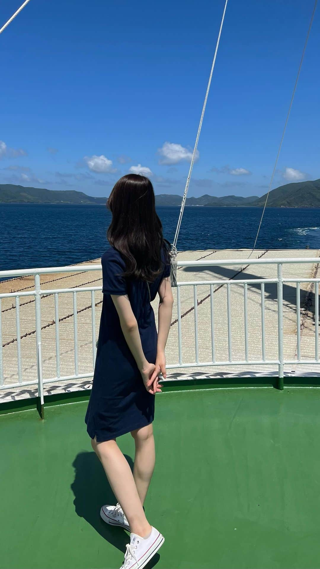 後藤理沙子のインスタグラム：「夏って色んな思い出が蘇ってきて胸がきゅーってなる🥹🥹 今年はどんな夏にしようね * #海  #旅行 #夏服  #summer」