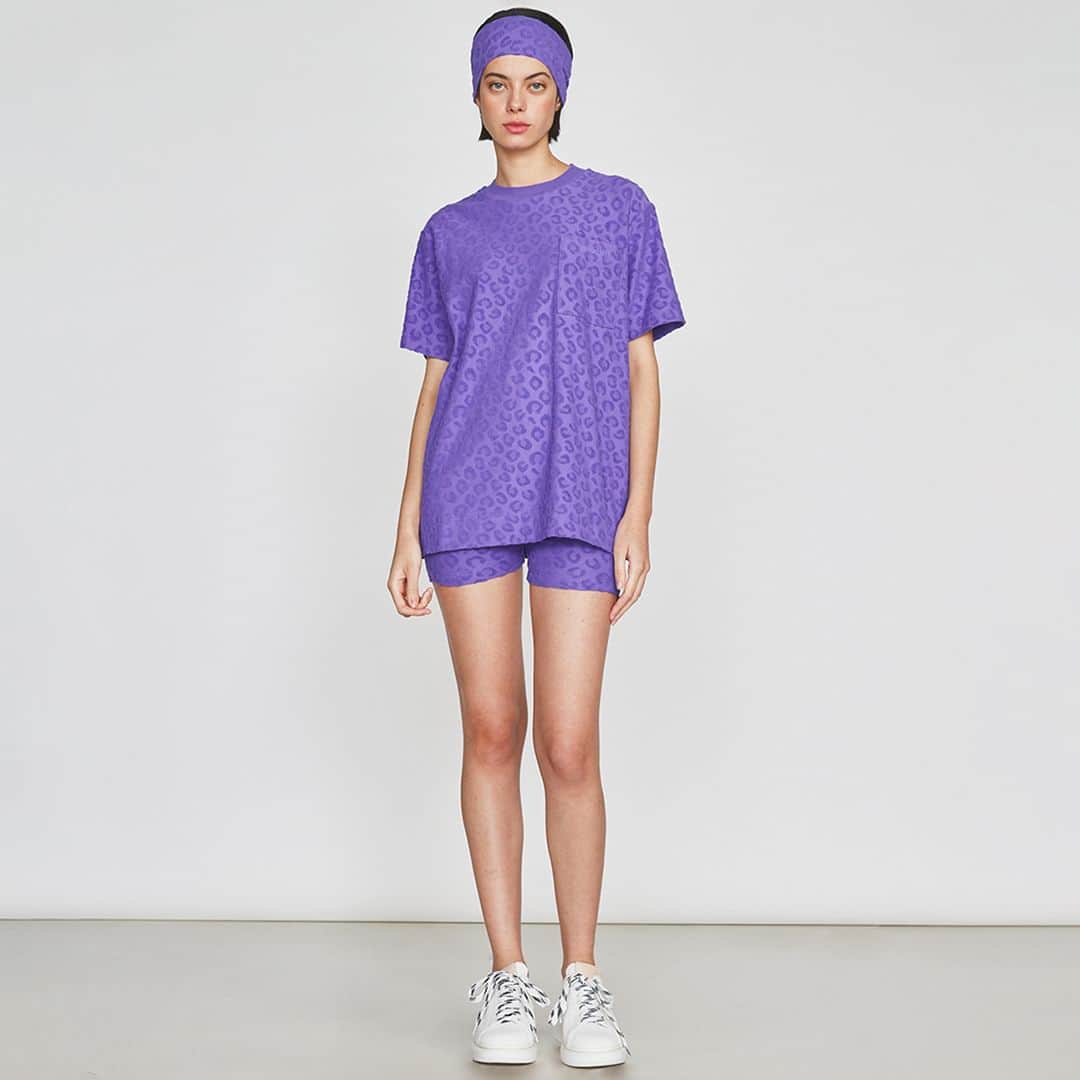 Double Standard Clothingのインスタグラム：「. NEW ARRIVAL 2023 PRE-FALL COLLECTION . [SET-UP] ESSENTIAL / レオパードメッシュパイル4ピースセット price. 24,200円(税込) color. オフ / パープル / ブラック size. F . ------------------------------------------- #doublestandardclothing #tokyo #DSC #sov #dscessential #nightstore #2023prefall #fashion #ootd」