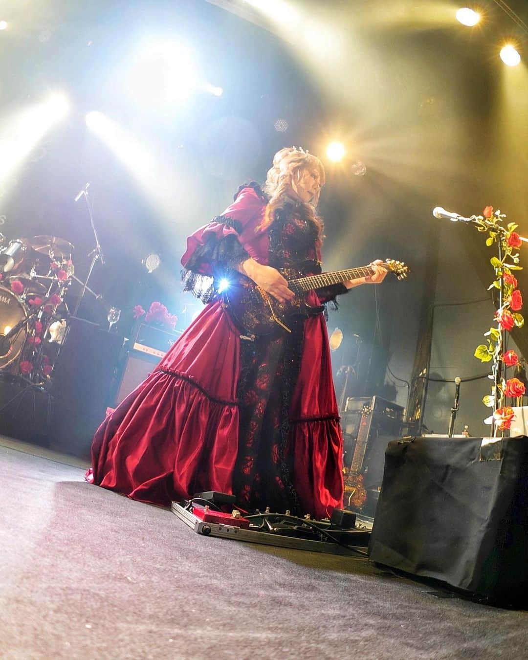 HIZAKIさんのインスタグラム写真 - (HIZAKIInstagram)「#Versailles Live Tour "Varoque" 2023 〜華麗なる様式美の逆鱗〜 名古屋ボトムラインありがとうございました！  #HIZAKI」6月17日 22時56分 - hizaki_official