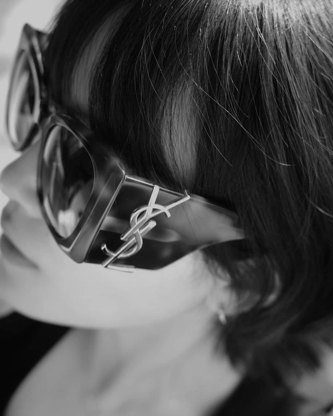 吳子霏（Ellen Wu）のインスタグラム：「When I met you in the summer 💞🖤」