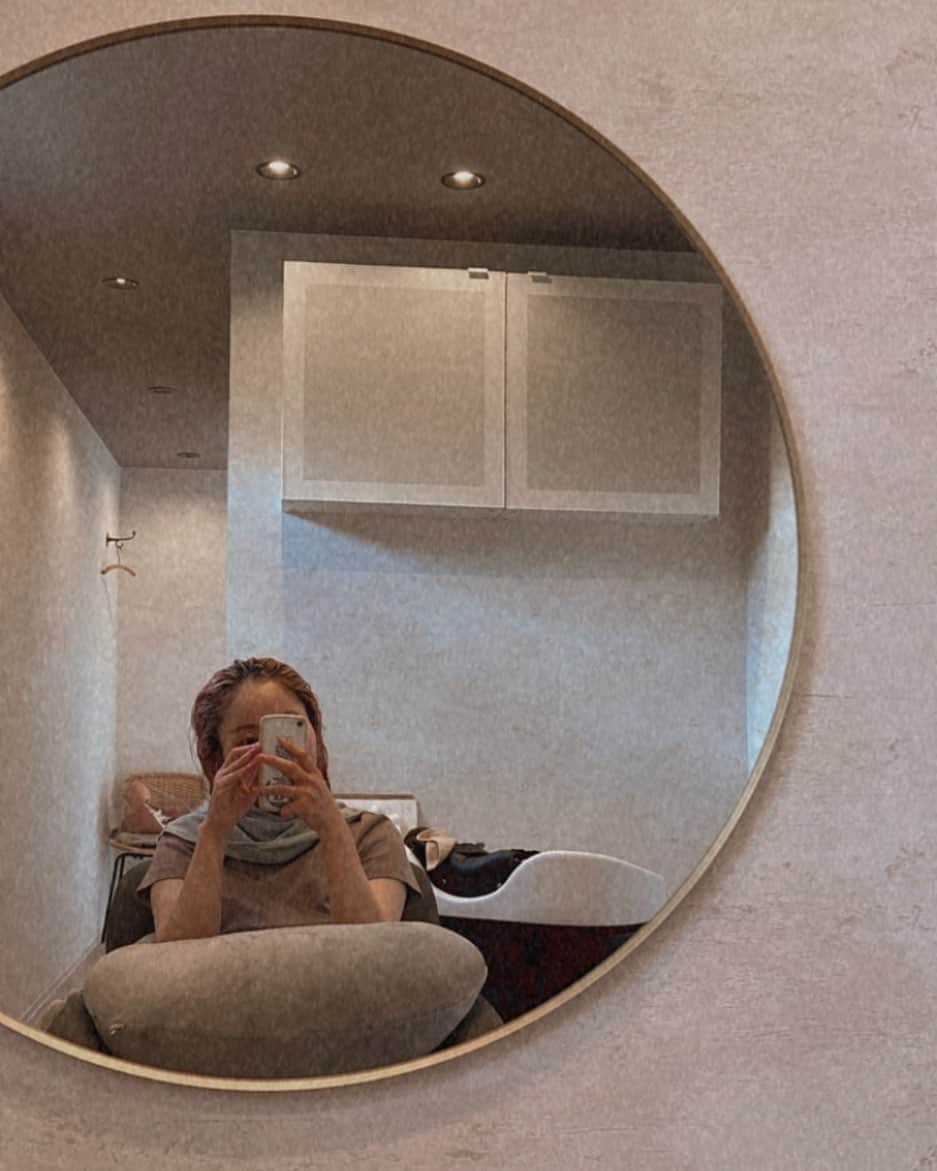 井上花実のインスタグラム：「こないだストーリーにのせたヘッドスパのお店どこですかって、けっこう聞かれるので お店のアカウントタグ付けしておきます💫 武雄市山内町に今月オープンした @head_spa_an.2023 さん💆🏼‍♀️ 山内ってのどかだけどカフェとか癒し要素多くて羨ましい : #武雄市#武雄市山内町#武雄市ヘッドスパ#佐賀ヘッドスパ#ヘッドスパ#ヘッドスパ専門店」