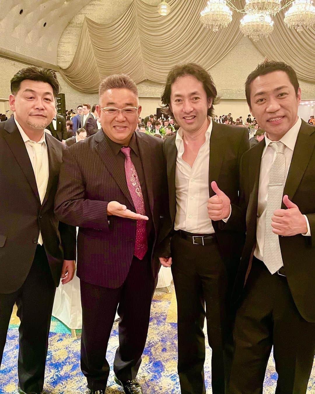 はなわさんのインスタグラム写真 - (はなわInstagram)「今日は大相撲の高安関と演歌歌手の杜このみさんの結婚披露宴へ参列させて頂きまし ...