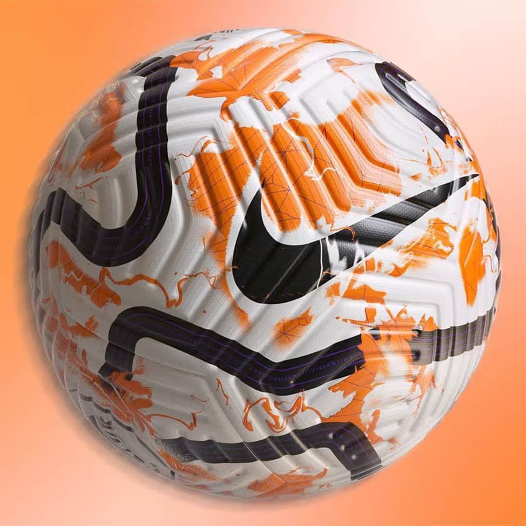 HYPEBEASTさんのインスタグラム写真 - (HYPEBEASTInstagram)「@hypebeastuk: Following the official Premier League fixtures announcement for the 2023/24 campaign, @nike has presented the official Flight match ball for the upcoming season.⁠ ⁠ The new ball has been described as the perfect mix between “art and science,” due to its orange paint swirl design and the integrated AerowSculpt technology. As a whole, the new Flight ball is designed to promote increased air movement around the ball, reducing any unstable motion and making the ball fly smoothly through the air.⁠ ⁠ Meanwhile, the vibrant design takes inspiration from the diversity of over 121 nationalities and boasts contrasting hits in a curved formation surrounding the ball to make it more eye-catching when it’s in motion.⁠ ⁠ The Premier League season kicks off on August 12.⁠ Photo: Nike⁠」6月18日 1時07分 - hypebeast