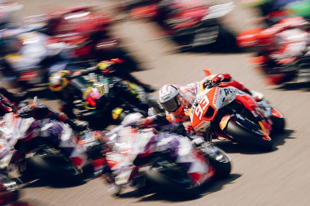 レプソル・ホンダのインスタグラム：「Saturday Sachsenring scenes.」