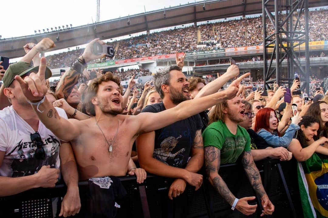 メタリカさんのインスタグラム写真 - (メタリカInstagram)「#M72Gothenburg Night 1 through the lens of @photosbyjeffyeager… 🇸🇪   #Metallica #M72 #MetOnTour」6月18日 4時00分 - metallica