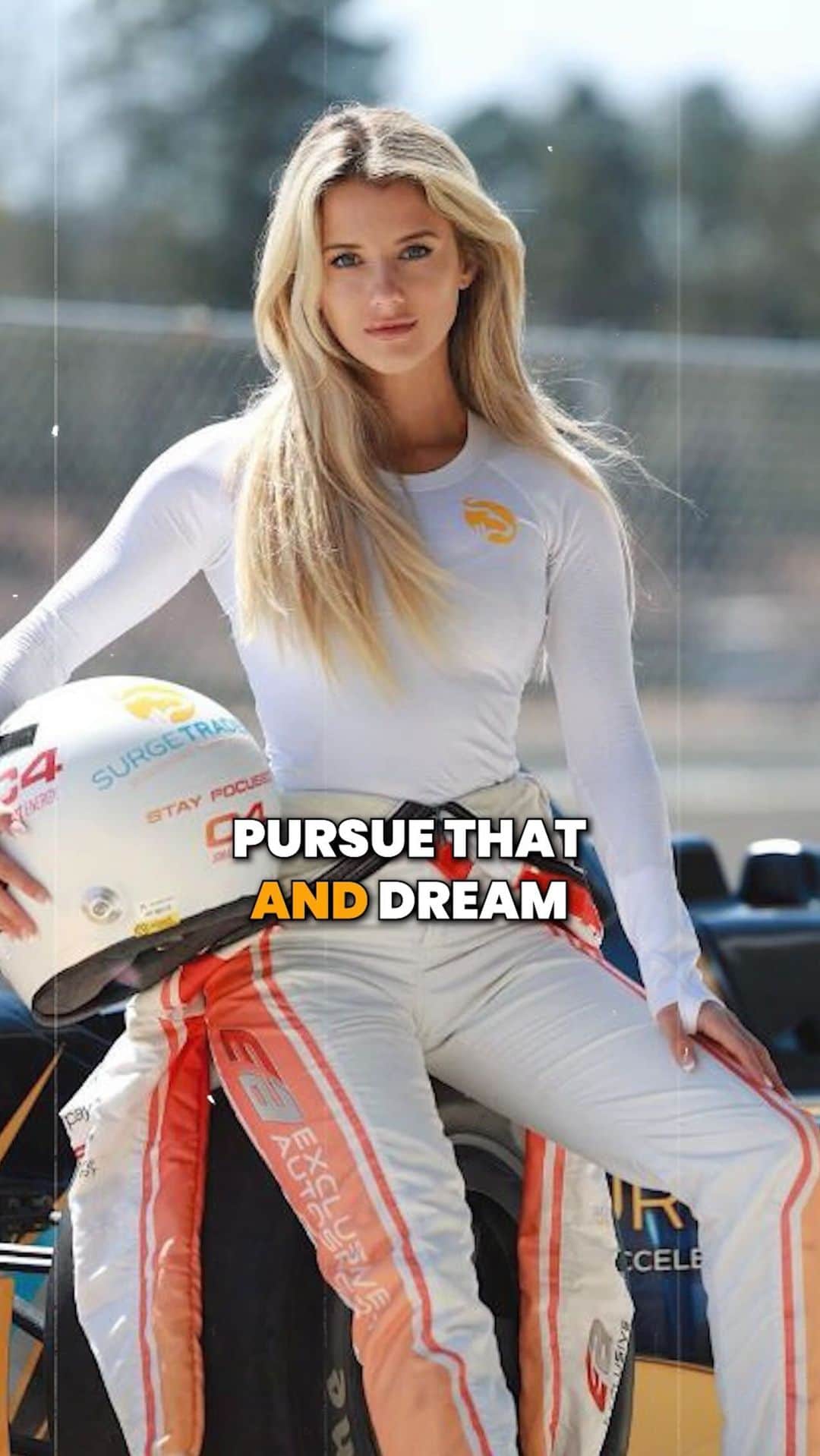 Lindsay Brewerのインスタグラム：「Loved chatting with @jana.seaman about our journeys in business and racing and what it takes to be successful! @surge.trader」