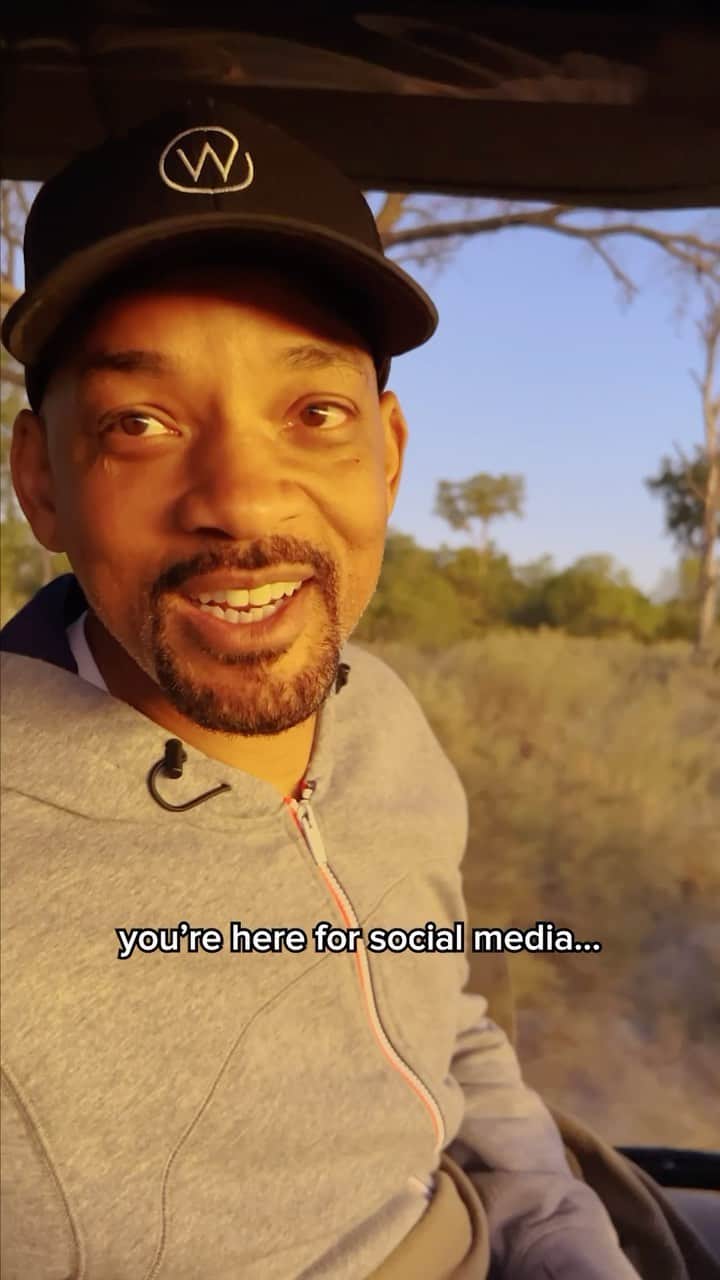 ウィル・スミスのインスタグラム：「My first time in Botswana… WOW!! More to come. As long as @jas don’t keep overheating our cameras.」