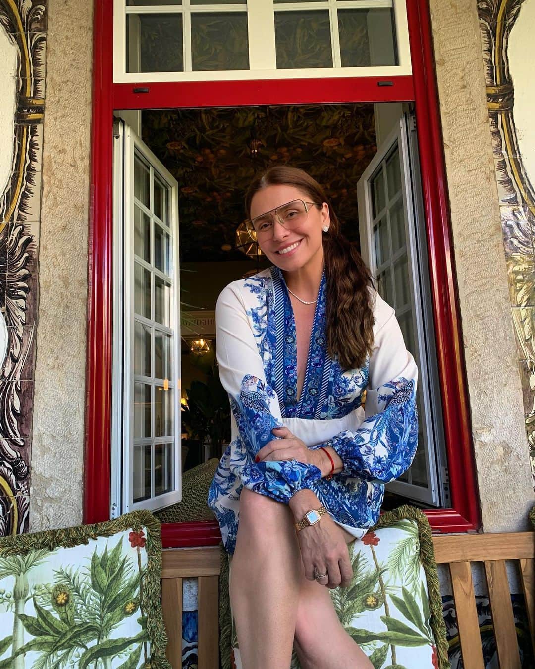 Giovanna Antonelliのインスタグラム：「Mais um dia lindo!!!  #cascaisportugal🇵🇹 @bougain.pt  @franciscaprpereira ❤️ Amei a dica!!!」