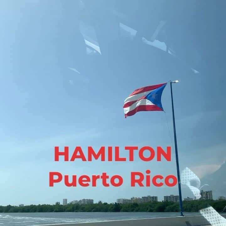 レネイ・エリース・ゴールズベリイのインスタグラム：「Sang Leslie’s songs, met fans, signed a million posters, discovered our cast album went DIAMOND! And I saw @hamiltonmusical LIVE for the second time EVER, cheering the AMAZING cast with my dearest, OBC Fam! PUERTO RICO! THANK YOU for last night! It was sizzling HOT in the best way! @vegalteno and @lin_manuel  Thx for inviting us to join you in your support of  @hispanic_federation 🇵🇷🇵🇷🇵🇷 ¡Que alegria!」