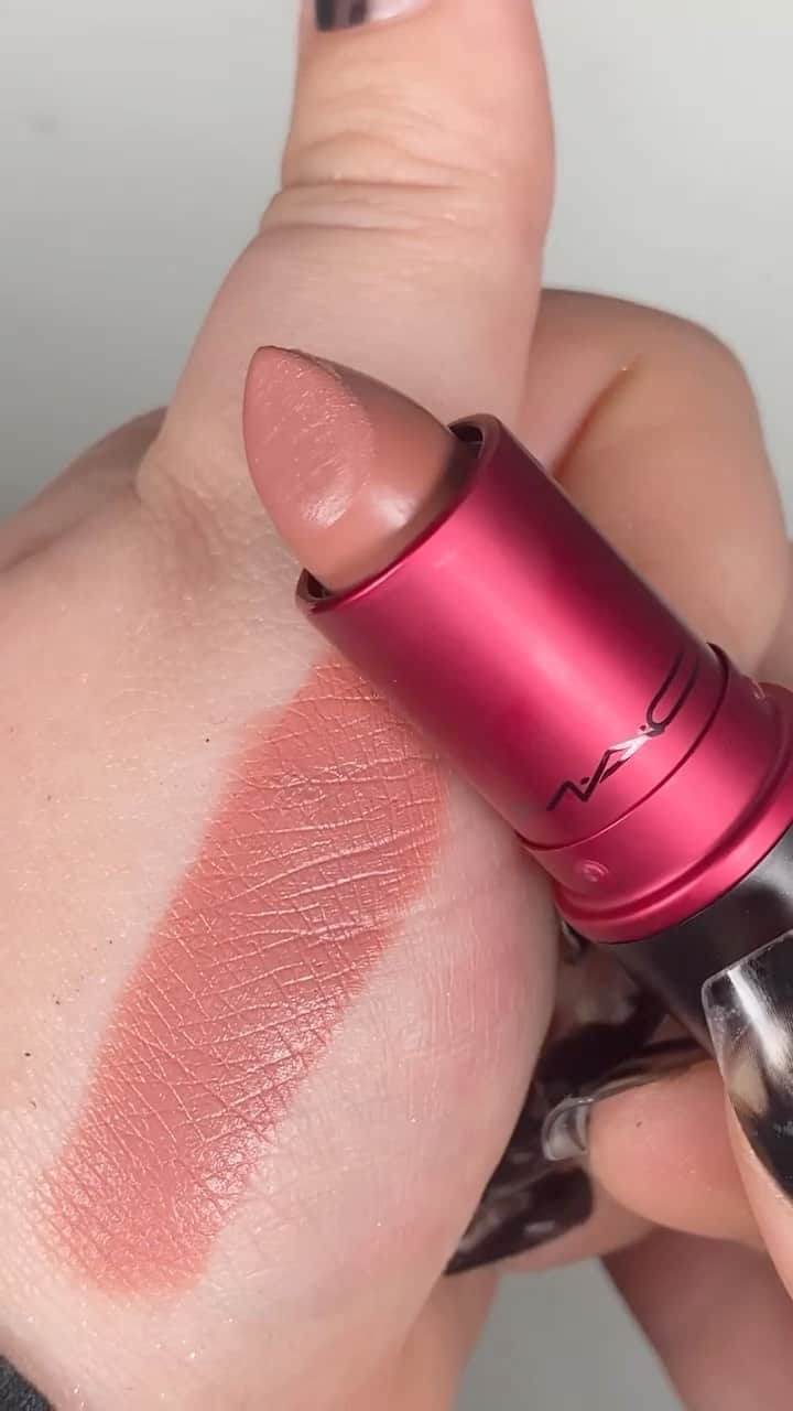 M·A·C Cosmetics BRのインスタグラム