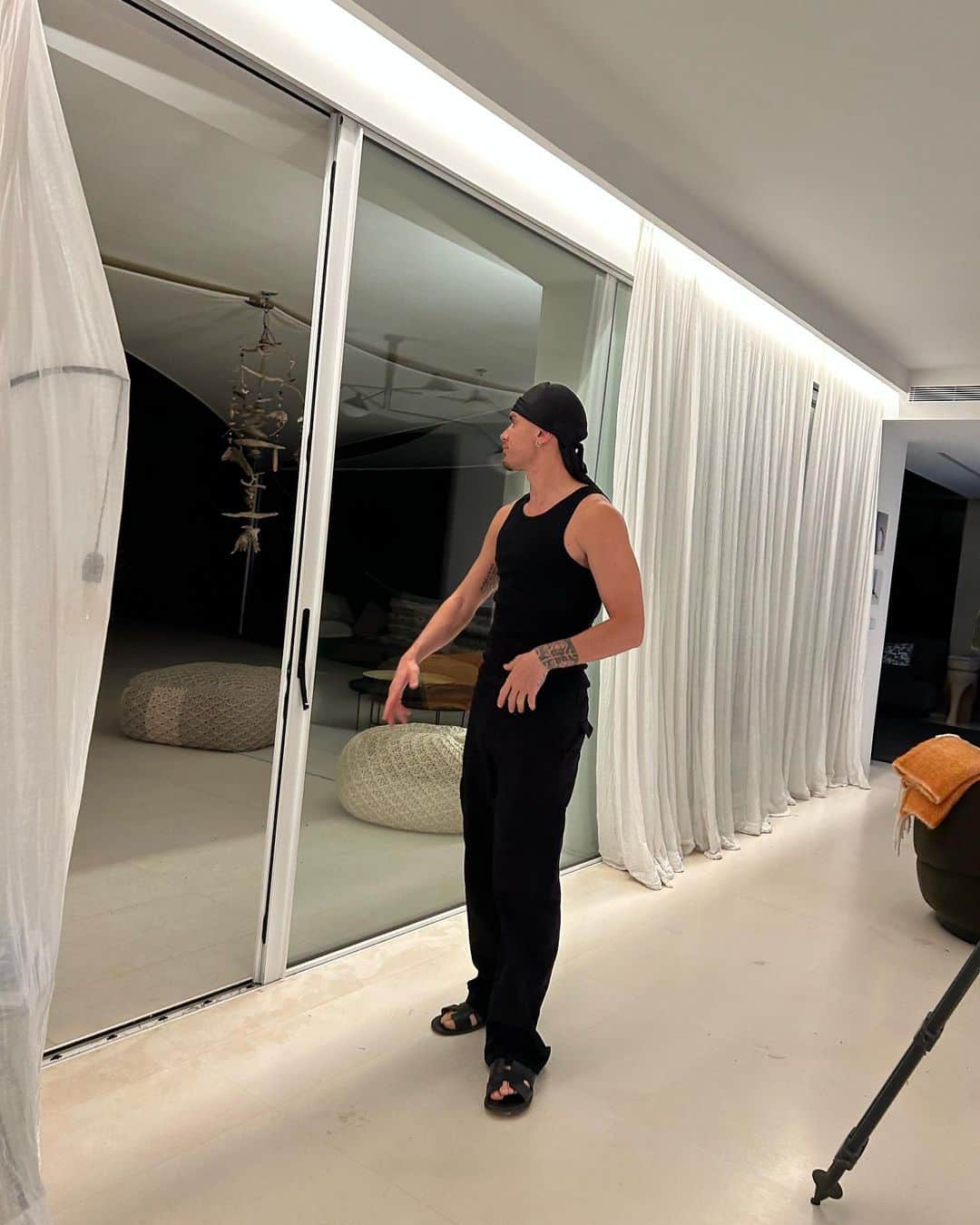 パトリックのインスタグラム：「I B I Z A 🏝️☀️🔋」