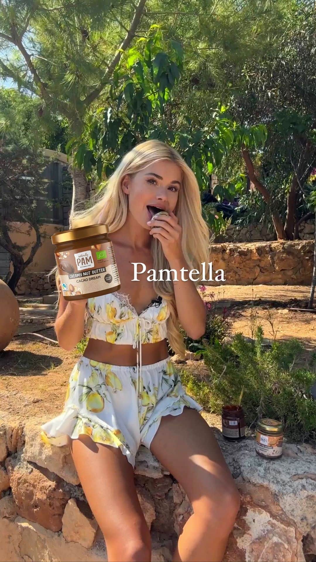 パメラ・ライフのインスタグラム