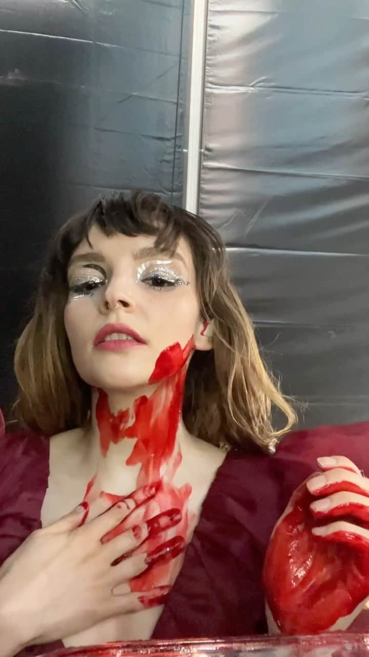 CHVRCHESのインスタグラム：「Bloody BTS of @hurricanefestival yesterday. @southsidefestival today, playing at 3.45pm 🩸」