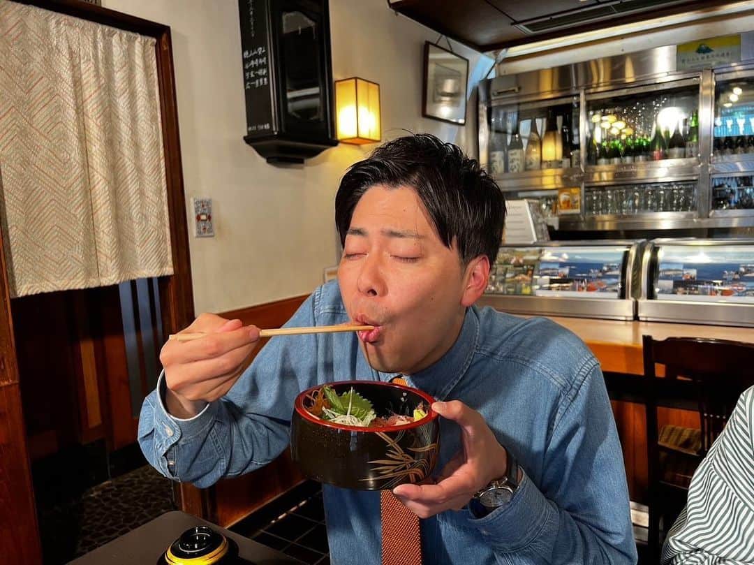西村真二さんのインスタグラム写真 - (西村真二Instagram)「* 小さい頃からオカンによく「本当に美味しそうに食べるよね」と言われます😋 #静岡第一テレビ  #まるごと」6月18日 8時23分 - shinji_nishimura0630