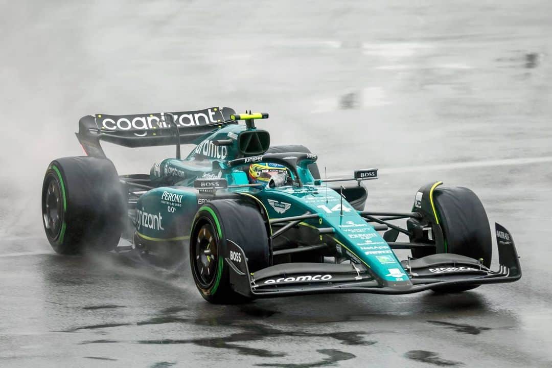 のインスタグラム：「Strong Saturday and well executed . Looking forward to the race tomorrow 🇨🇦💪. @astonmartinf1 #f1 #astonmartin #montreal #canada」