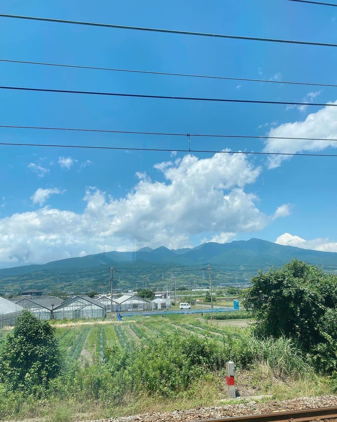 道岡桃子さんのインスタグラム写真 - (道岡桃子Instagram)「【クイズ】  私はどこにいるでしょう⁉️  これでわかったら、  相当凄いです‼️👍」6月18日 11時12分 - momoko_ana
