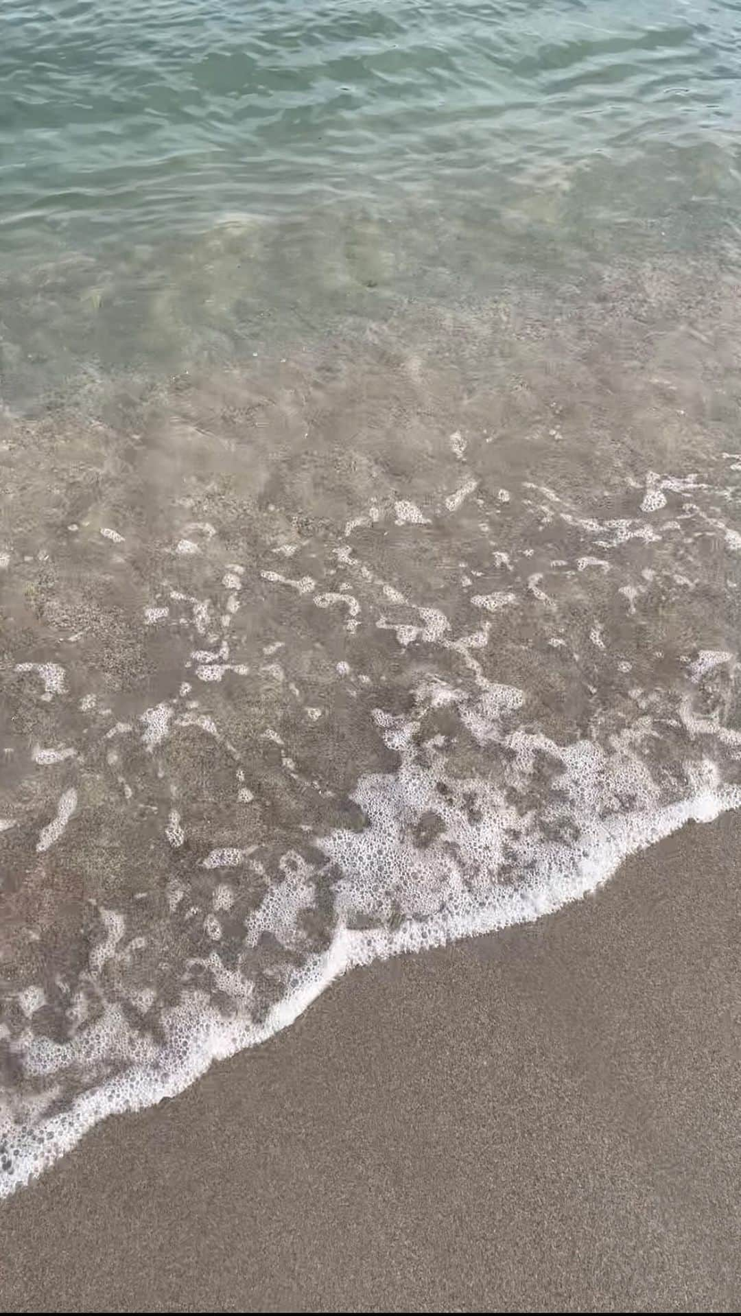 雨宮萌果のインスタグラム：「ふらり山陰の旅。 海も山も街も穏やかで良かったなぁー。  すごーくリフレッシュできました！  #出雲 #三瓶山 #松江　#宍道七珍めし #皆生温泉 #三瓶温泉  #天空の朝ごはん #境港 #ゲゲゲの鬼太郎 #梅雨 #月照寺 #紫陽花 #あじさい」