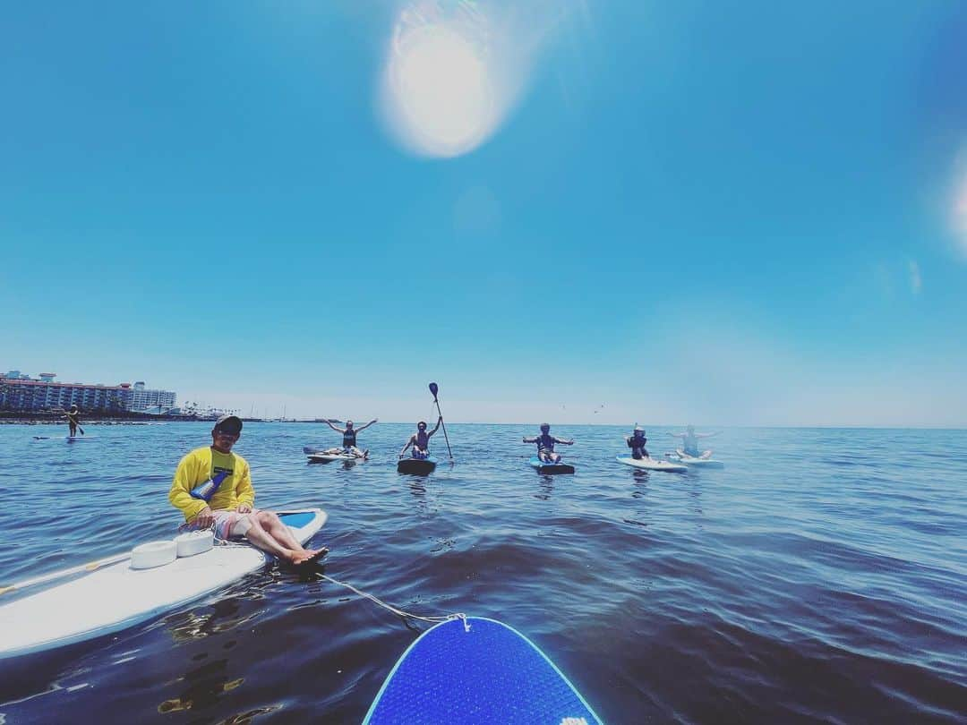 来夏さんのインスタグラム写真 - (来夏Instagram)「#🏖️ サップヨガ日和☀️  風も穏やかで気持ちいい時間でした☺️ ご参加いただきありがとうございました🩵 また来月7/29☀️ @sevenseas_kamakura   #サップヨガ #supyoga #サップ #sup #yoga #ヨガ #セブンシーズ #材木座  #日本サップヨガ協会公認インストラクター」6月18日 13時49分 - rairairaika