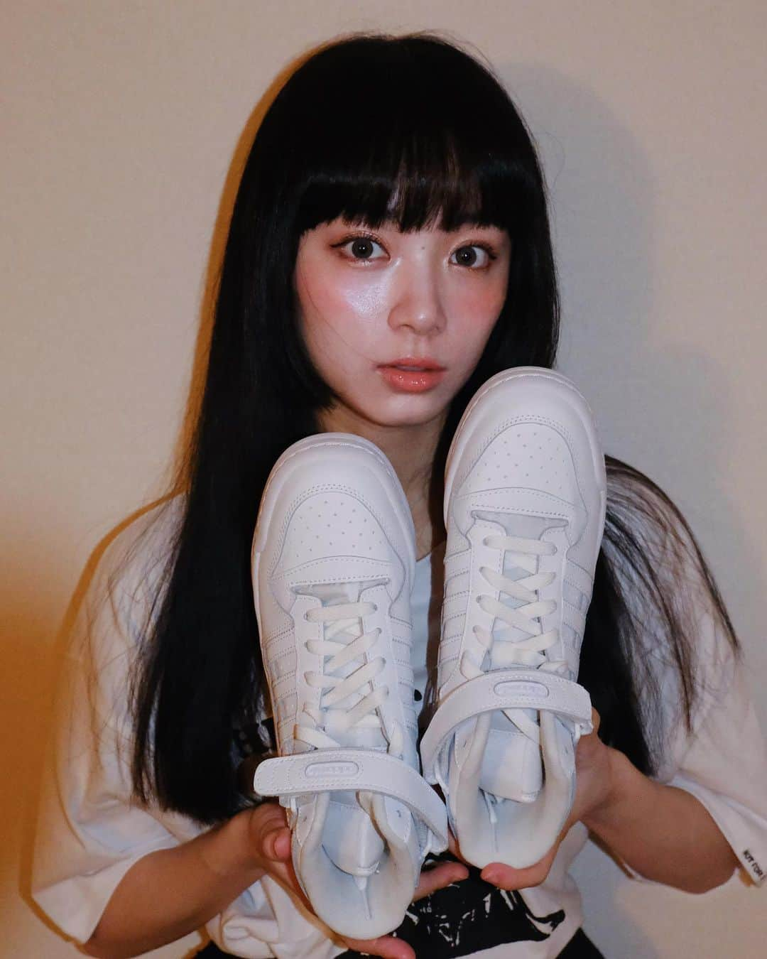 ゆらさんのインスタグラム写真 - (ゆらInstagram)「白い気分 @adidastokyo #HomeOfClassics #createdwithadidas」6月18日 14時05分 - yura_pk