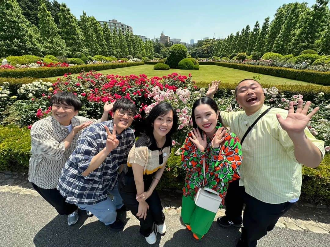 フジテレビ「なりゆき街道旅」さんのインスタグラム写真 - (フジテレビ「なりゆき街道旅」Instagram)「次回6/25(日)12:00～放送のなりゆき街道旅は新宿をなりゆき旅！旅人は早見優＆平野ノラ。再開発で注目の街！行列のフレンチトースト＆最新ハンバーガー！バラが見頃の新宿御苑！早見優、アイドル時代の衝撃エピソードも！お楽しみ☆  6/18(日)放送を見逃した方 もう1度ご覧になりたい方 TVer・FODで見逃し配信中📺️  #なりゆき街道旅  #フジテレビ  #新宿  #ハナコ  #早見優  #平野ノラ  #フレンチトースト  #ハンバーガー  #バラ  #新宿御苑」6月18日 14時00分 - nariyuki_kaido_tabi