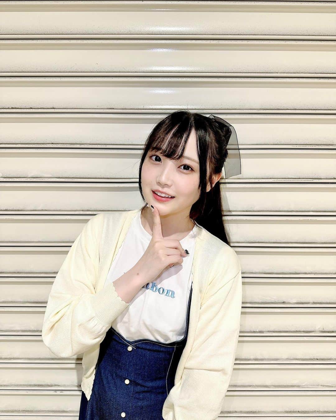 のインスタグラム：「👱🏻‍♀️  ポニーテールさんだよ🎶♡ 昨日のお話会ではポニーテールをしたよ〜 みんなの前でやるのは数年ぶりだ、、！いっぱい褒められて嬉しかった☺️  今日のお話会もよろしくお願いします🫶🏻   #ポニーテール #ポニーテールアレンジ #アイドル #idol #japaneseidol #akb48」