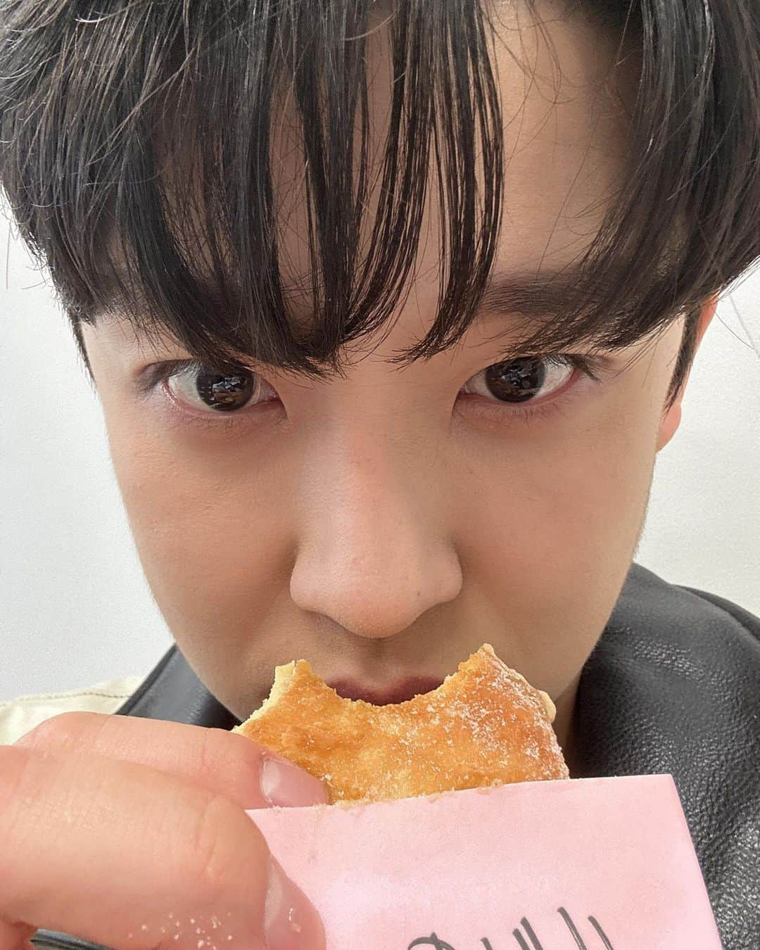 テゴンさんのインスタグラム写真 - (テゴンInstagram)「😊」6月18日 14時57分 - daegeon_ii