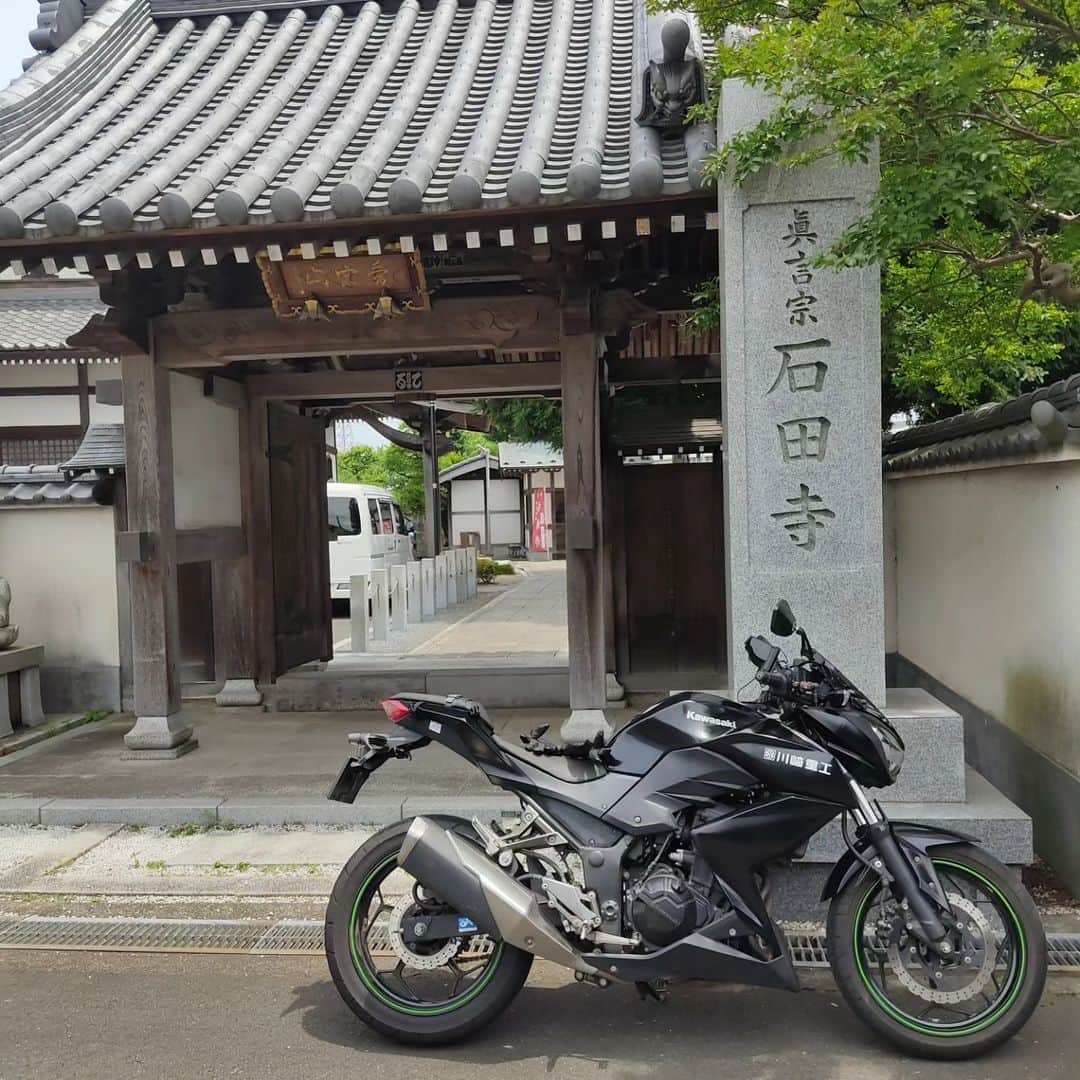 日向正樹のインスタグラム：「バイクで日野方面回ってきました〜。」