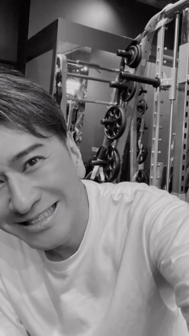 川崎麻世のインスタグラム