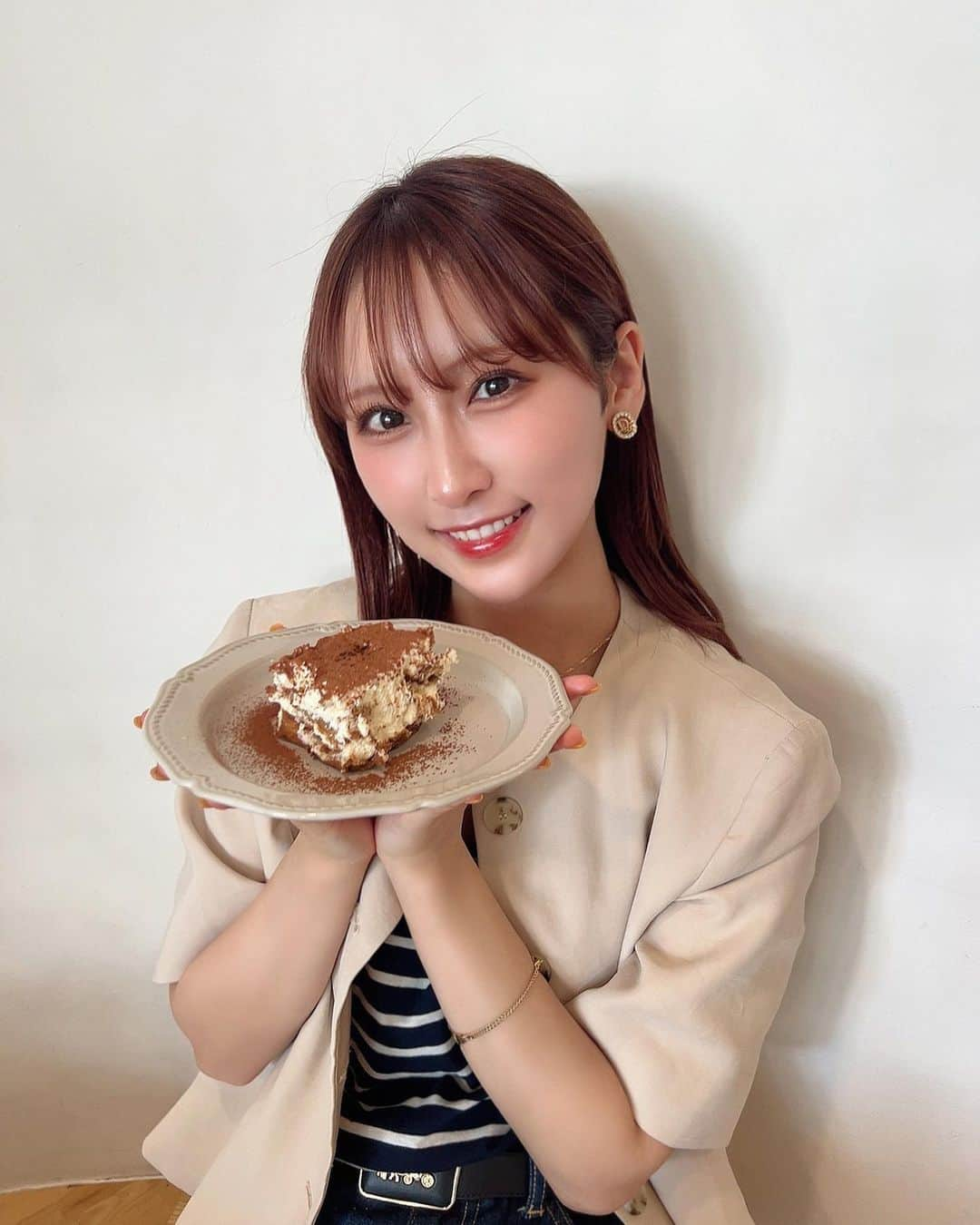 明石奈津子さんのインスタグラム写真 - (明石奈津子Instagram)「* cafe🍦🤎💚」6月18日 15時40分 - nattu_official