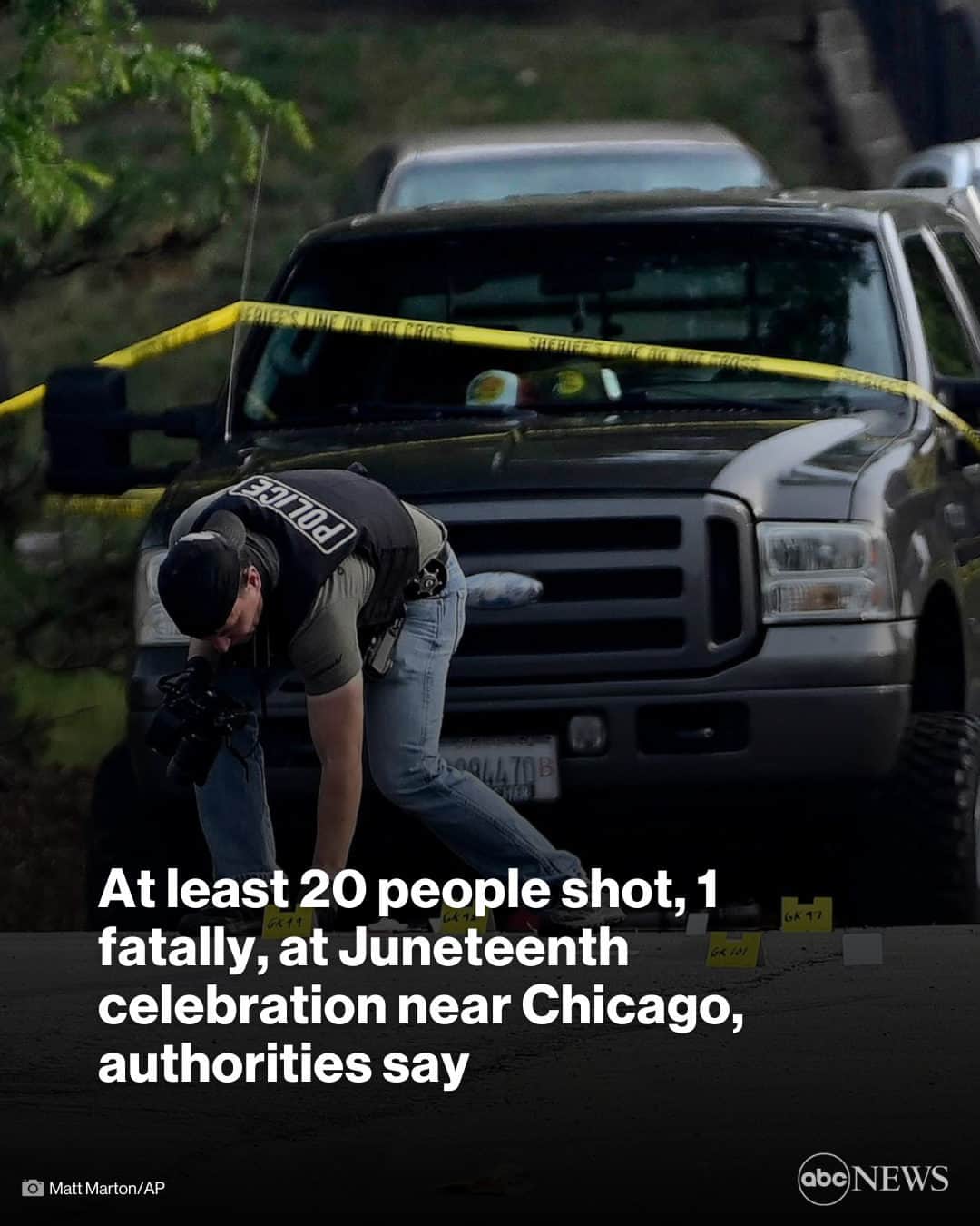 ABC Newsのインスタグラム：「A Juneteenth event in suburban Chicago turned deadly after gunfire erupted, leaving at least 20 people shot, one fatally, authorities say. More in link in bio.」