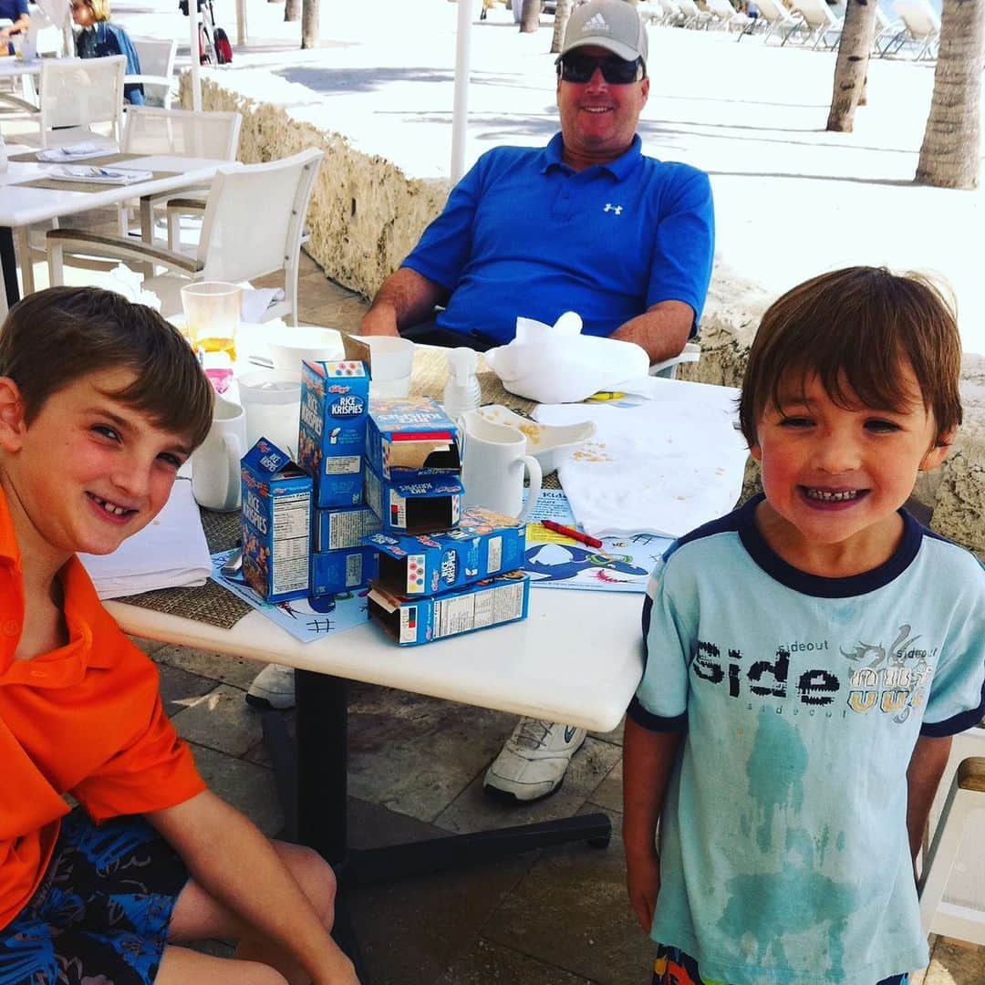 ヘザー・マクドナルドのインスタグラム：「Happy Father’s Day Peter! And to all the good dads in Heaven and Earth #happyfathersday」